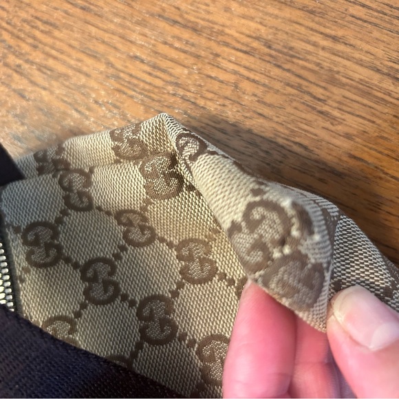 Gucci Brown Monogram Belt Bag - Picture 7 of 16